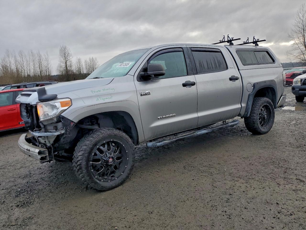 TOYOTA TUNDRA CREWMAX SR5