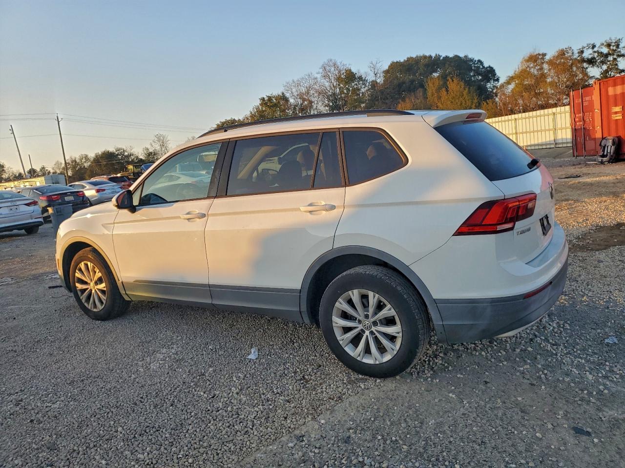 VOLKSWAGEN TIGUAN S