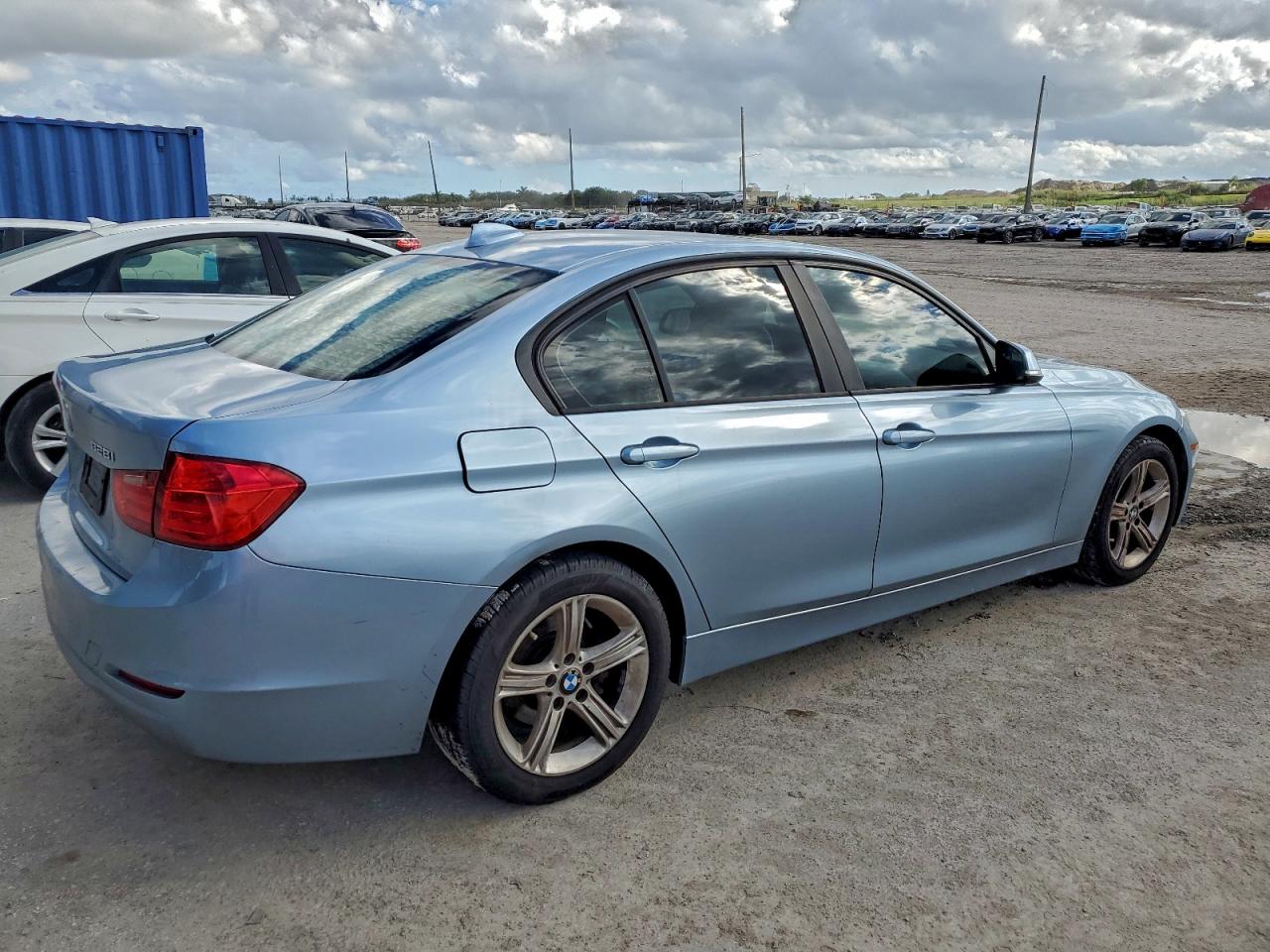 BMW 3 SERIES I