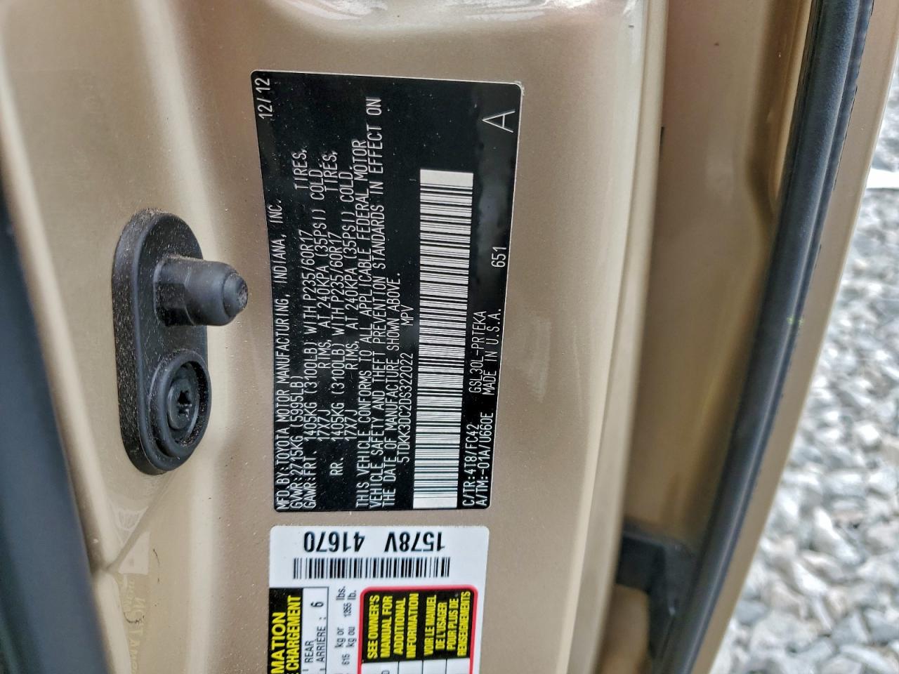 Lot #3301829380 2013 TOYOTA SIENNA LE