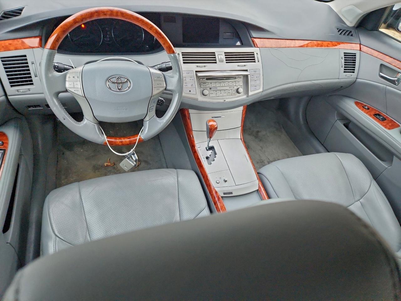 Lot #3310394961 2006 TOYOTA AVALON XL