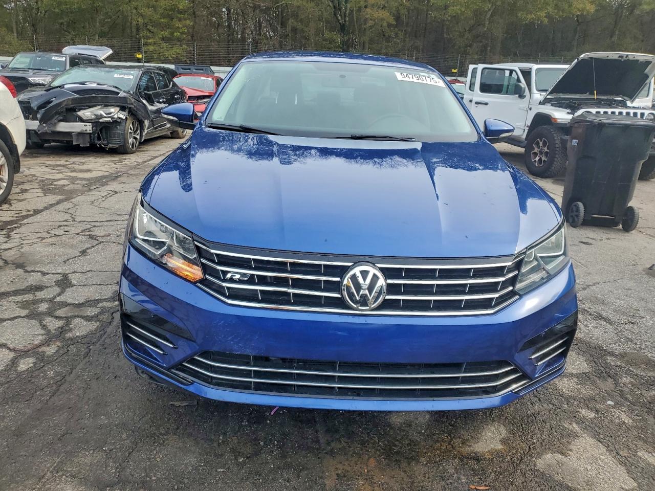 VOLKSWAGEN PASSAT S