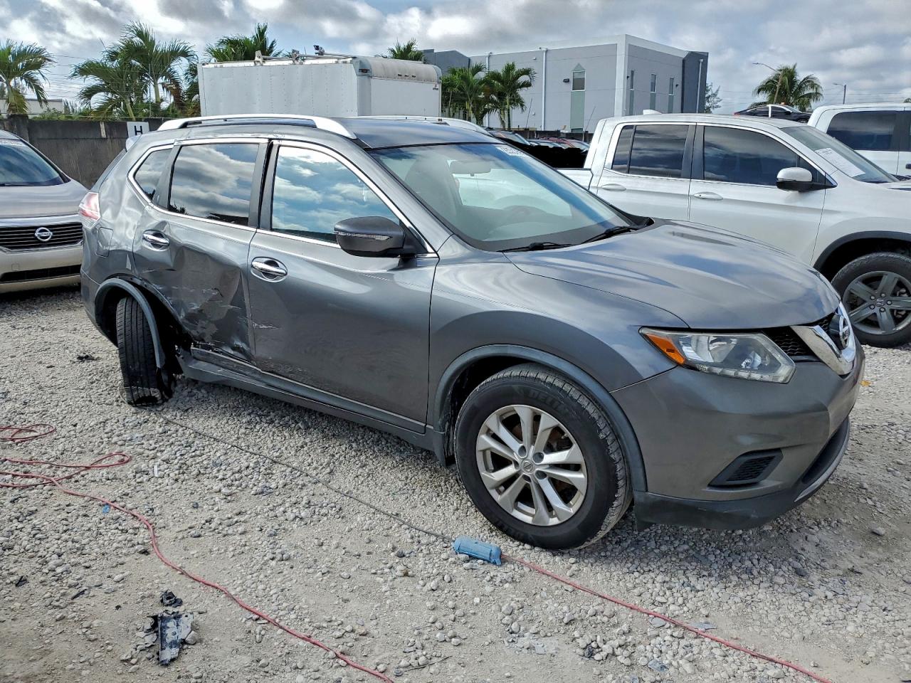 NISSAN ROGUE S