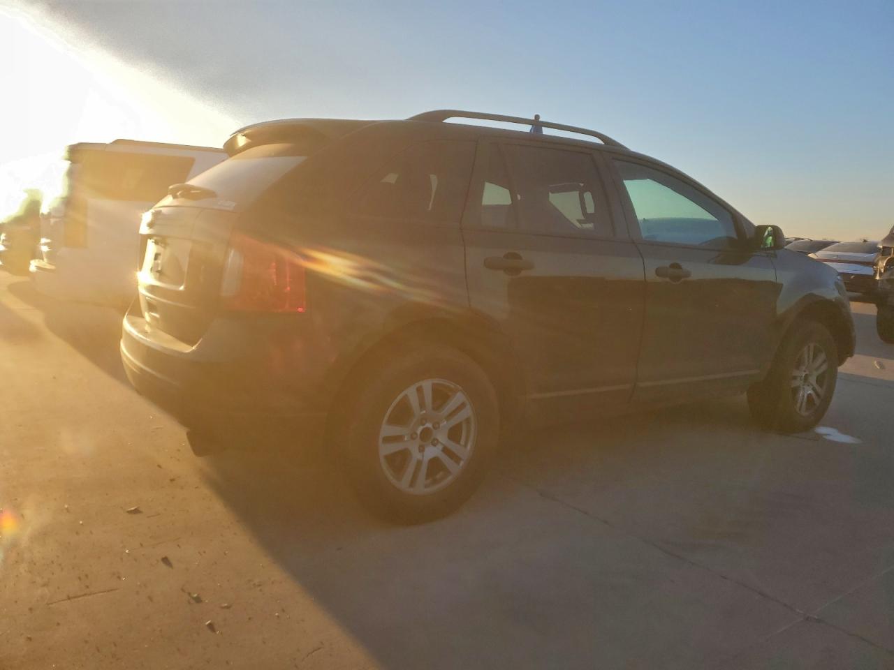 FORD EDGE SE