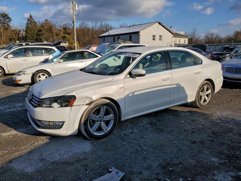2015 VOLKSWAGEN PASSAT S #3304744951