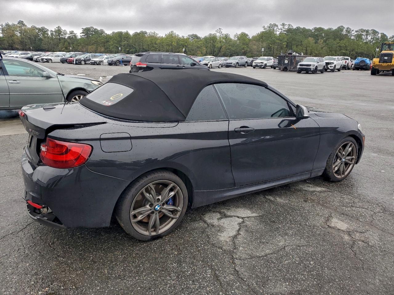BMW M2 M235I