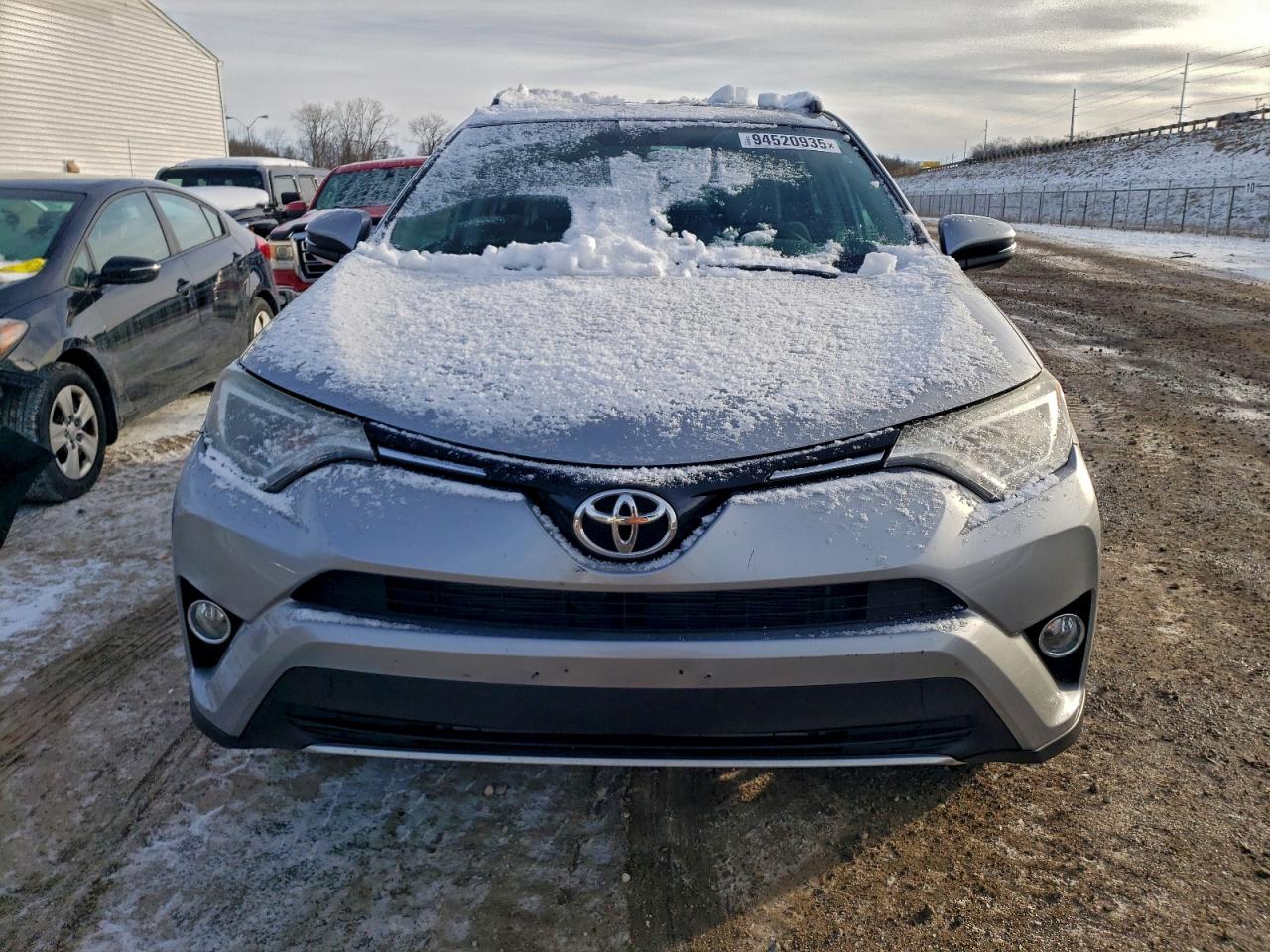 TOYOTA RAV4 XLE