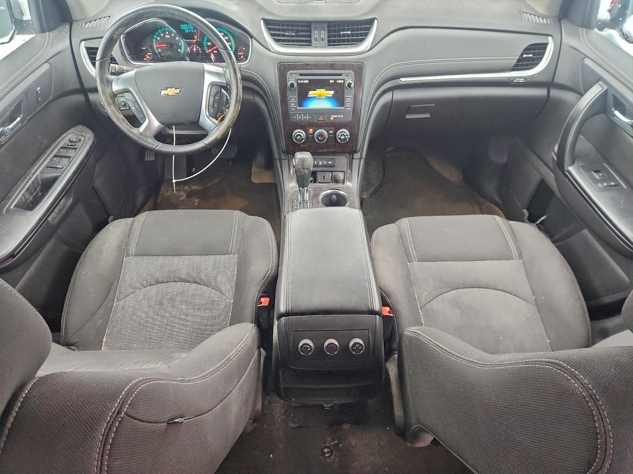 CHEVROLET TRAVERSE LT