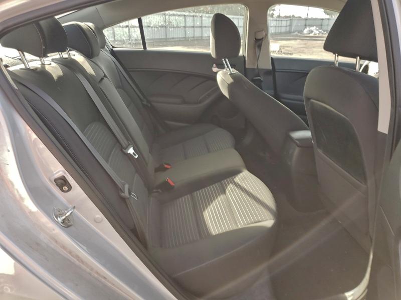 2017 KIA FORTE LX #3309441963