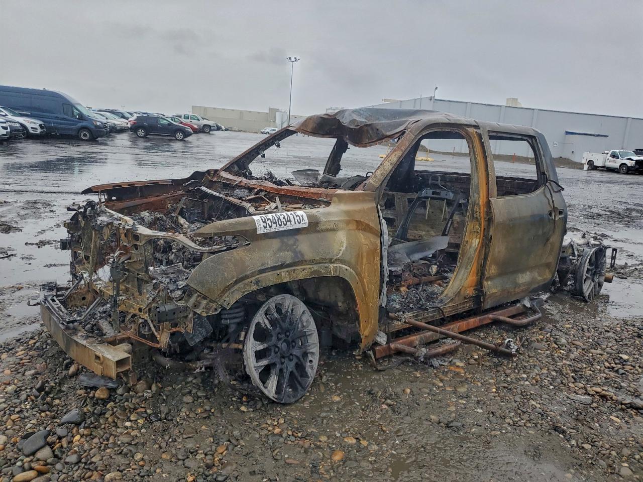 TOYOTA TUNDRA CREWMAX SR