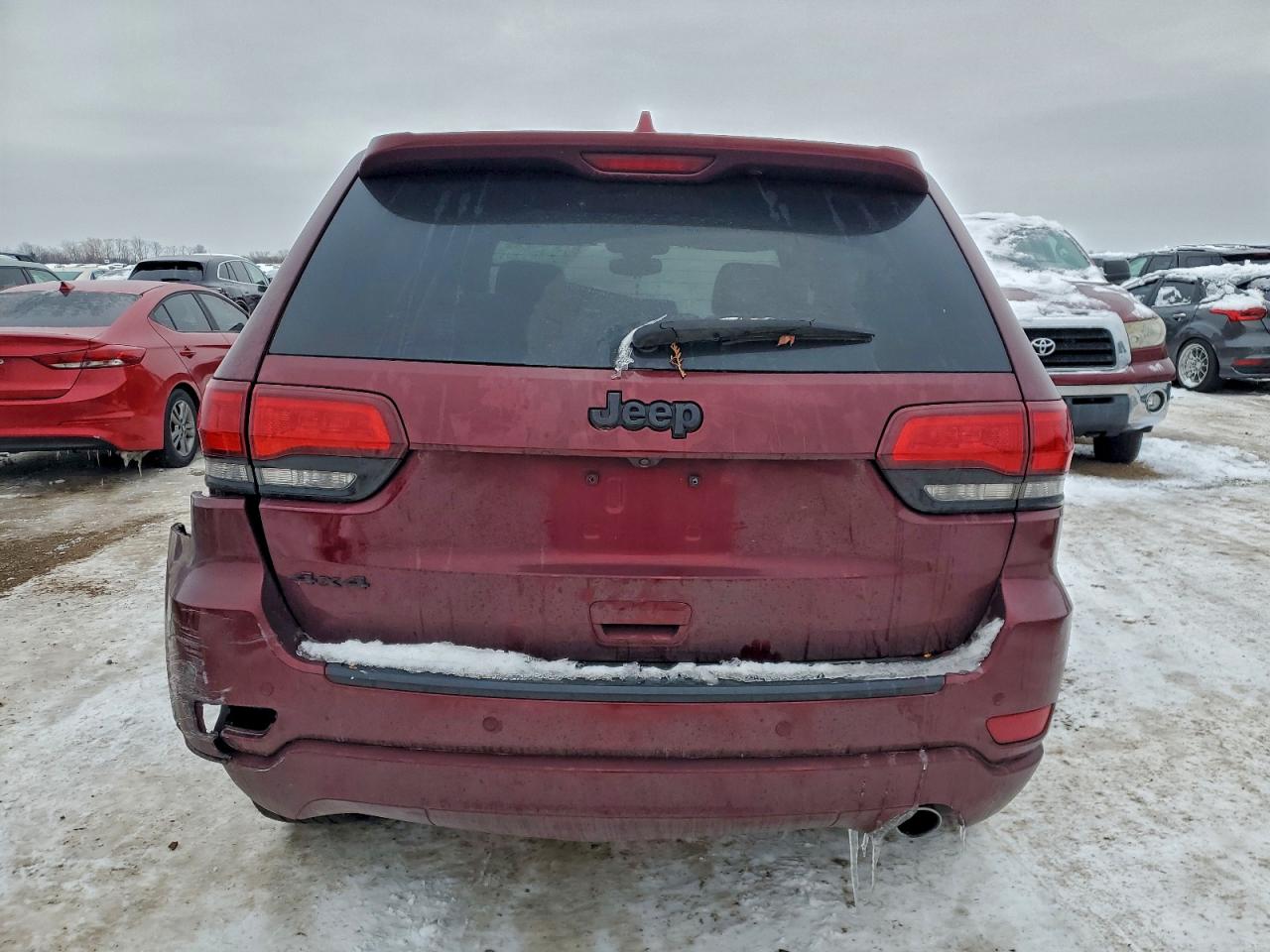 JEEP GRAND CHEROKEE LAREDO