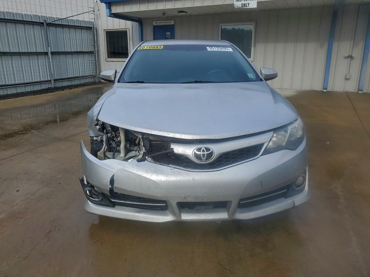TOYOTA CAMRY L