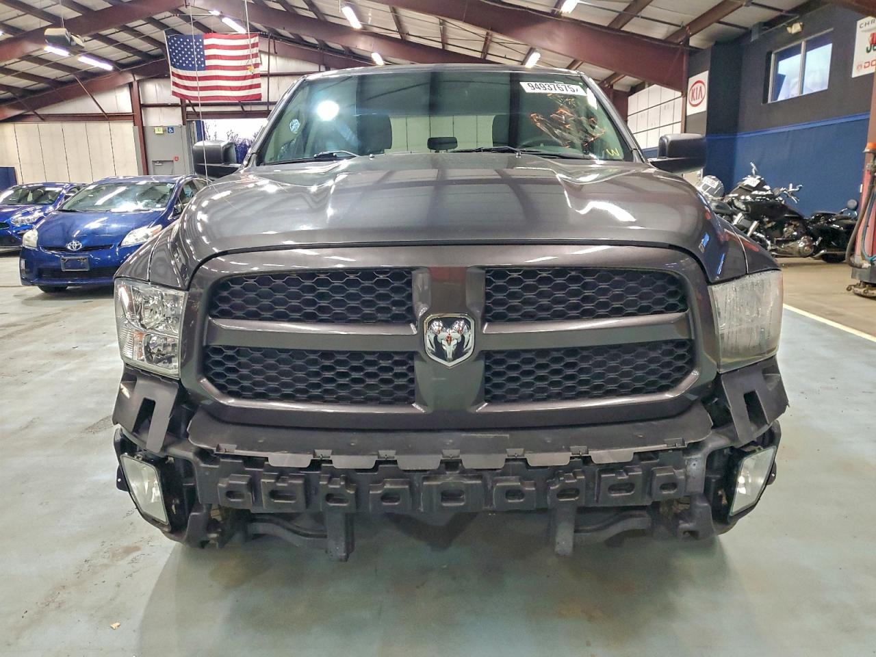 RAM 1500 ST