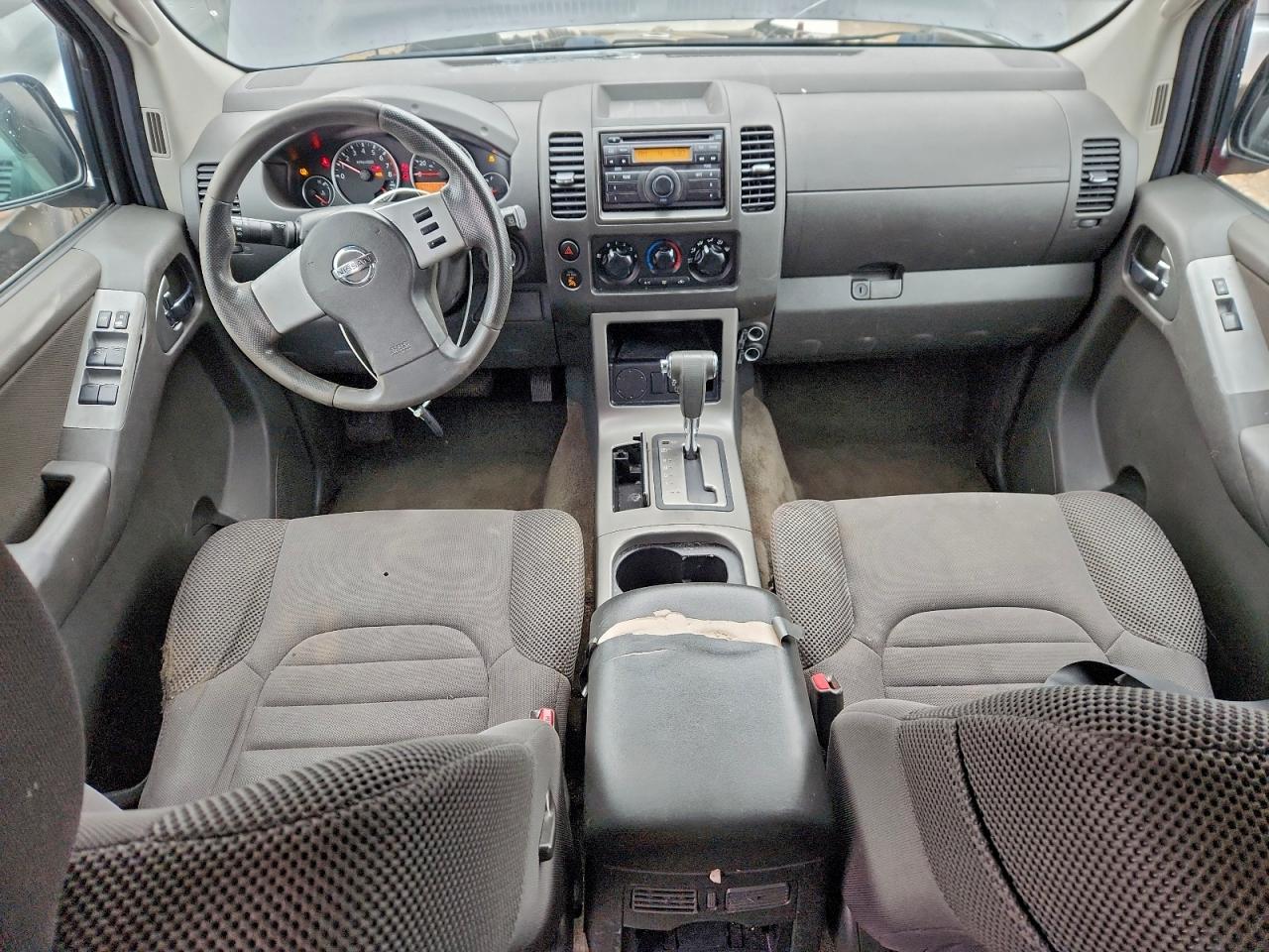 NISSAN PATHFINDER S