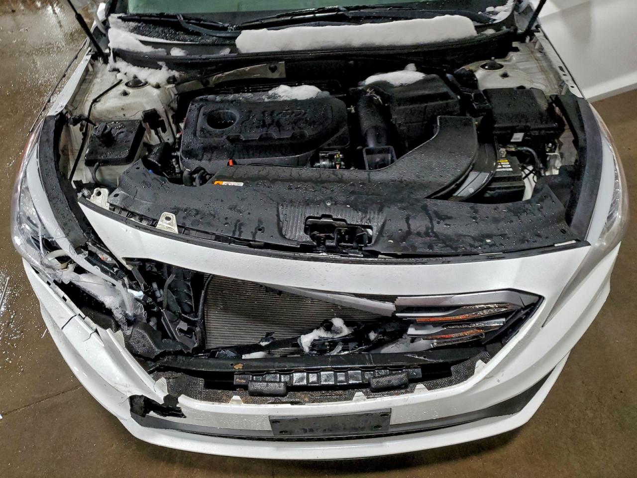 HYUNDAI SONATA SPORT