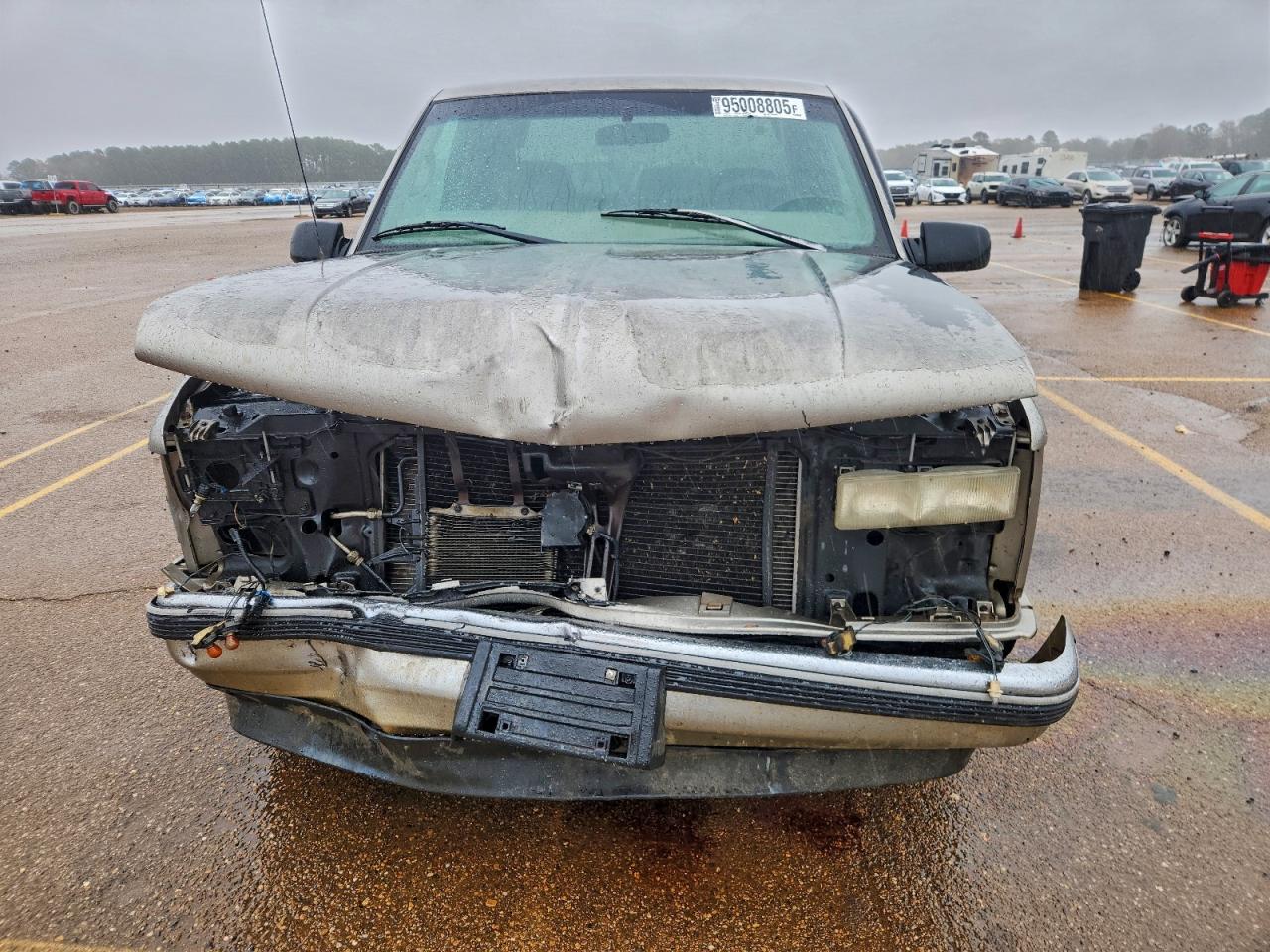 Lot #3311612229 1998 GMC SIERRA C15