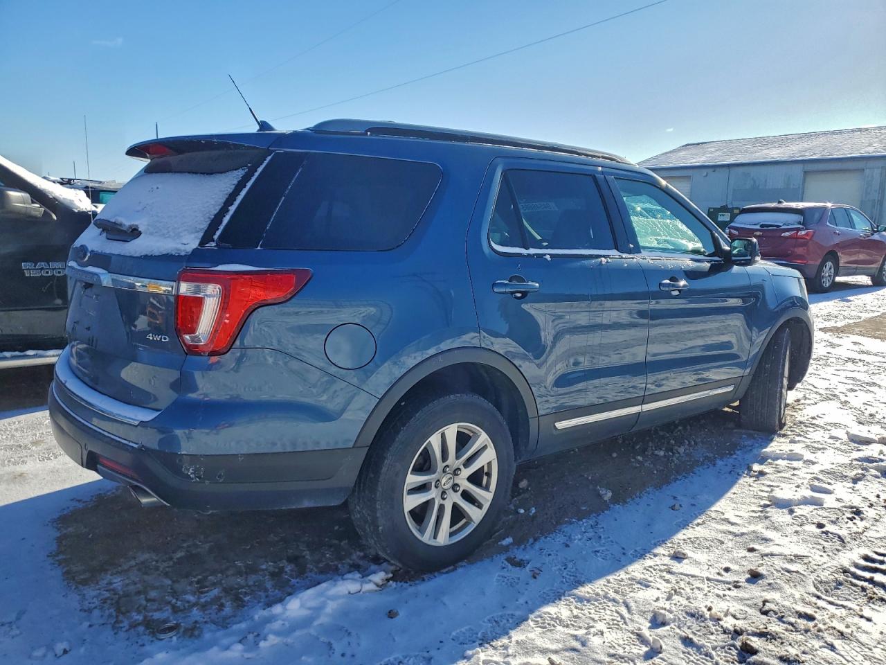 FORD EXPLORER XLT