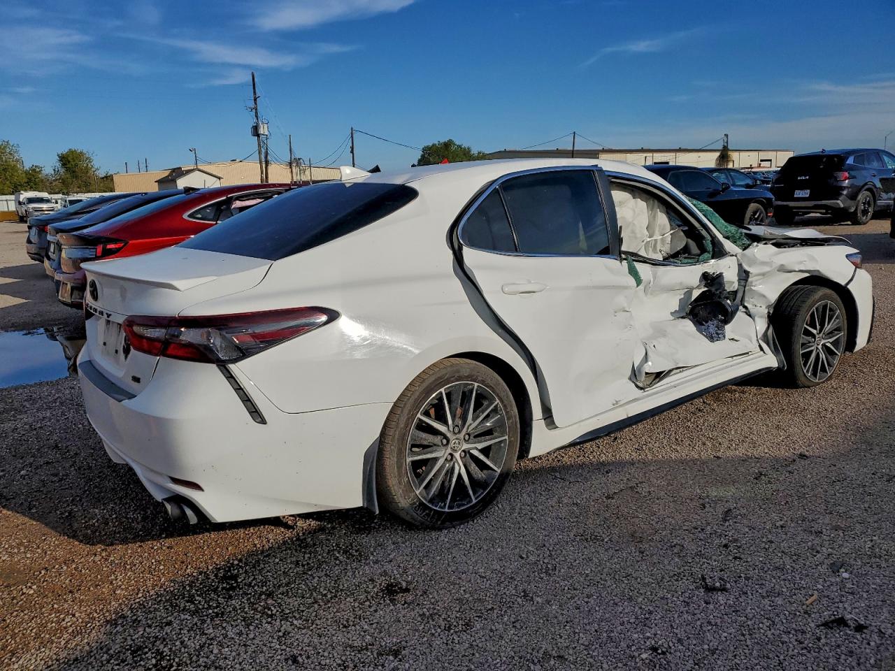 TOYOTA CAMRY SE NIGHT SHADE