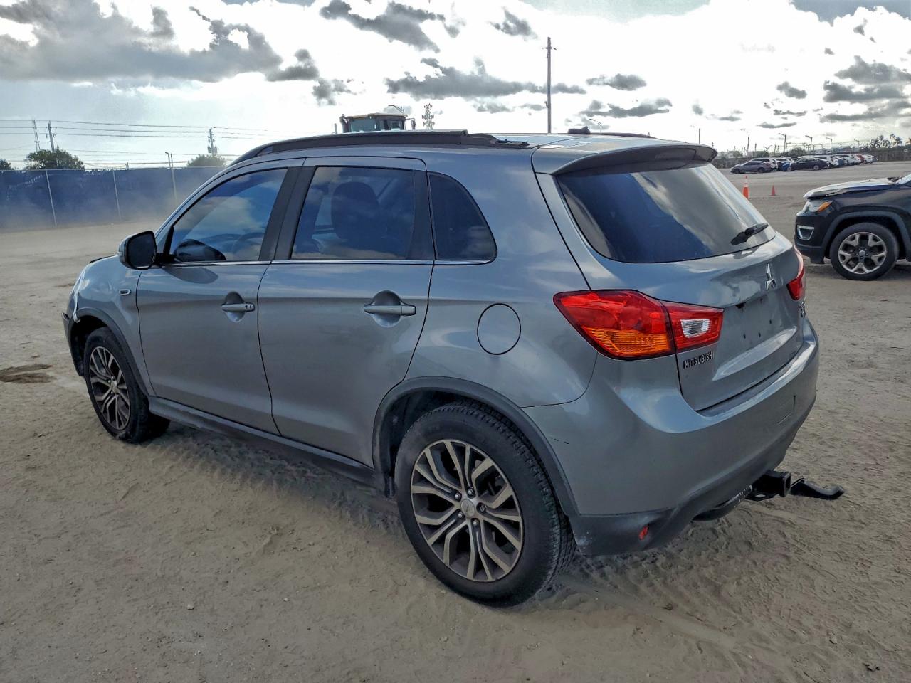 MITSUBISHI OUTLANDER SEL