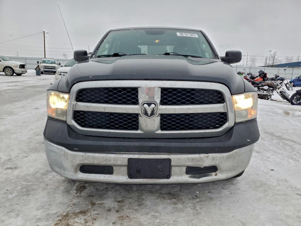 RAM 1500 SLT