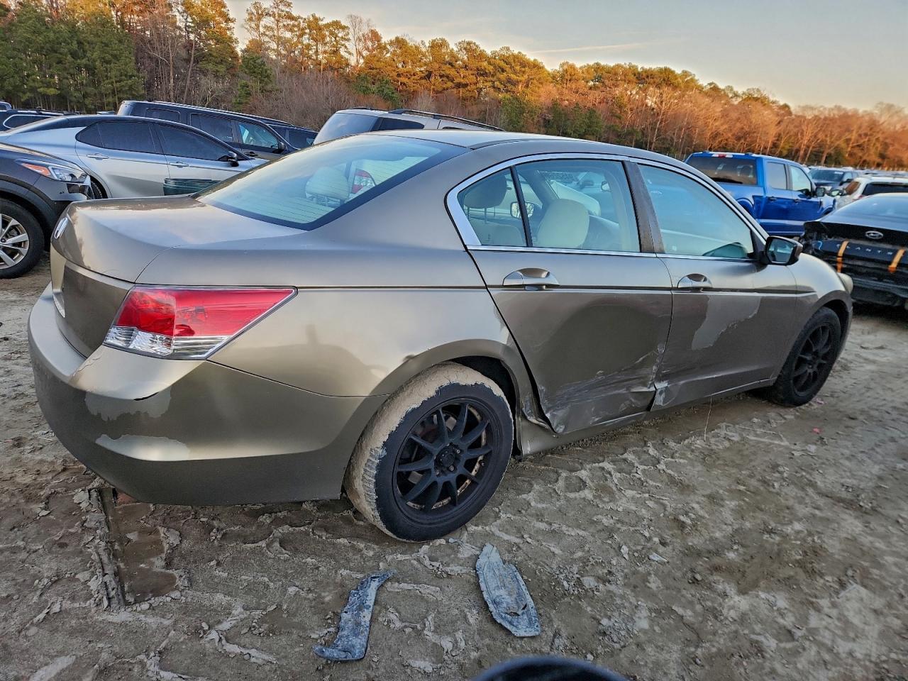 Lot #3304589436 2009 HONDA ACCORD LX