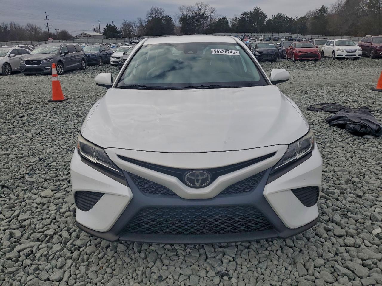 Lot #3316143216 2020 TOYOTA CAMRY SE