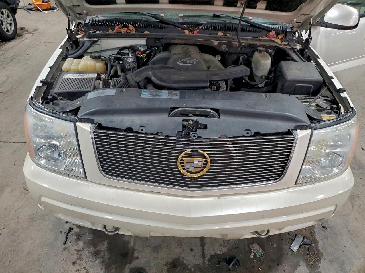 Lot #3305349305 2003 CADILLAC ESCALADE L