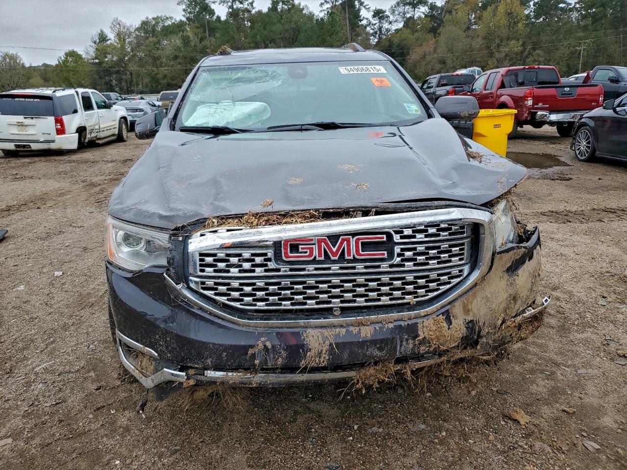 GMC ACADIA DENALI