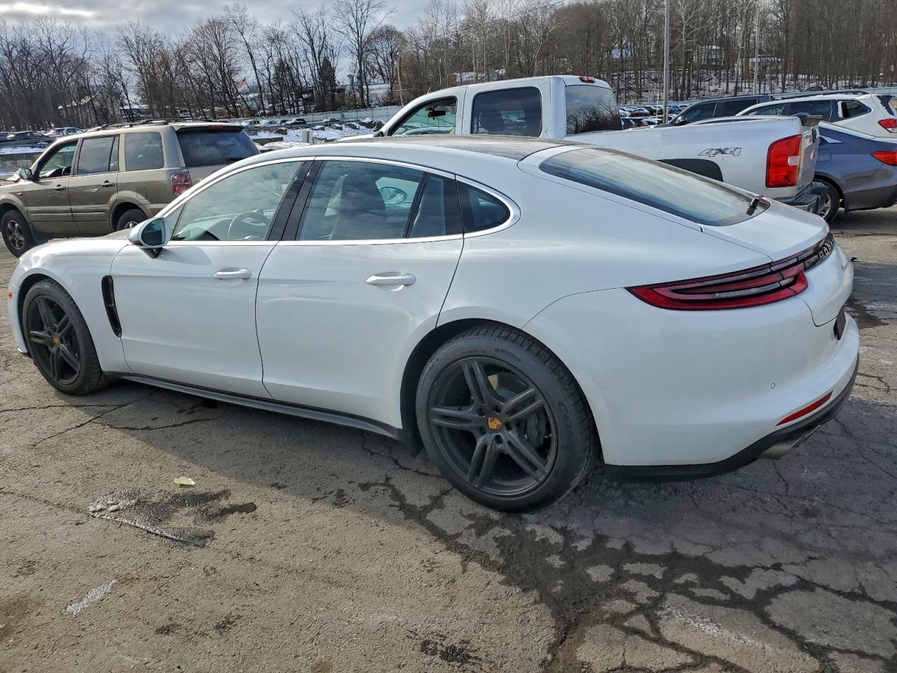 PORSCHE PANAMERA 4S