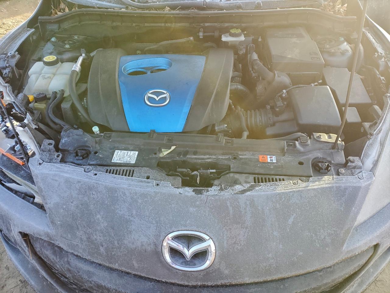 MAZDA 3 I