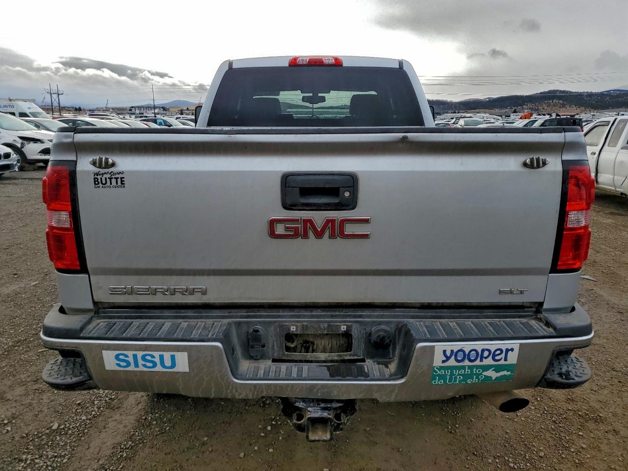 GMC SIERRA K2500 SLT
