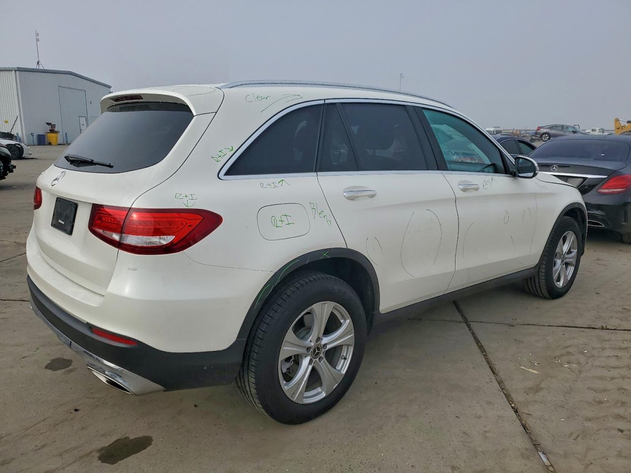 MERCEDES-BENZ GLC-CLASS 300