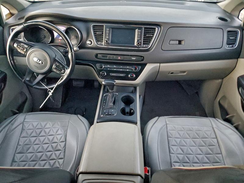 2017 KIA SEDONA LX #3316832658