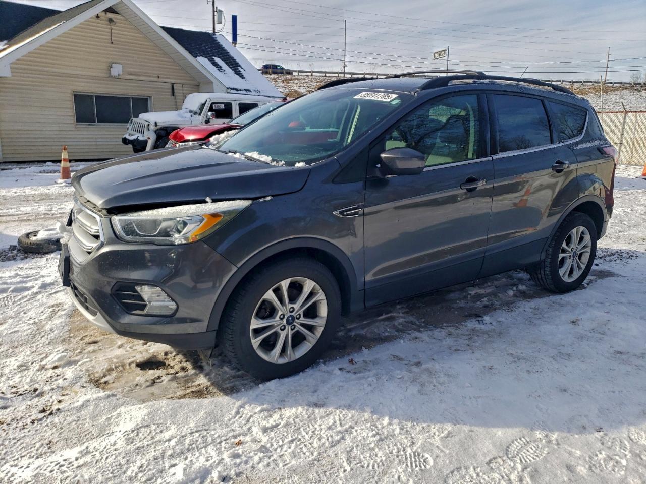Lot #3311527249 2017 FORD ESCAPE SE