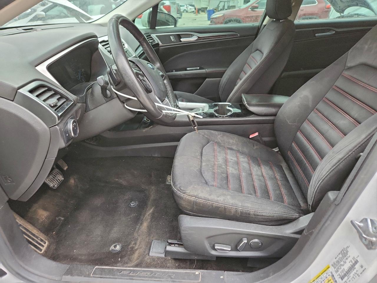 Lot #3312420613 2015 FORD FUSION SE