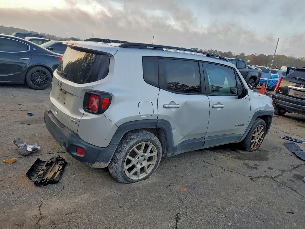 Lot #3317696086 2020 JEEP RENEGADE L