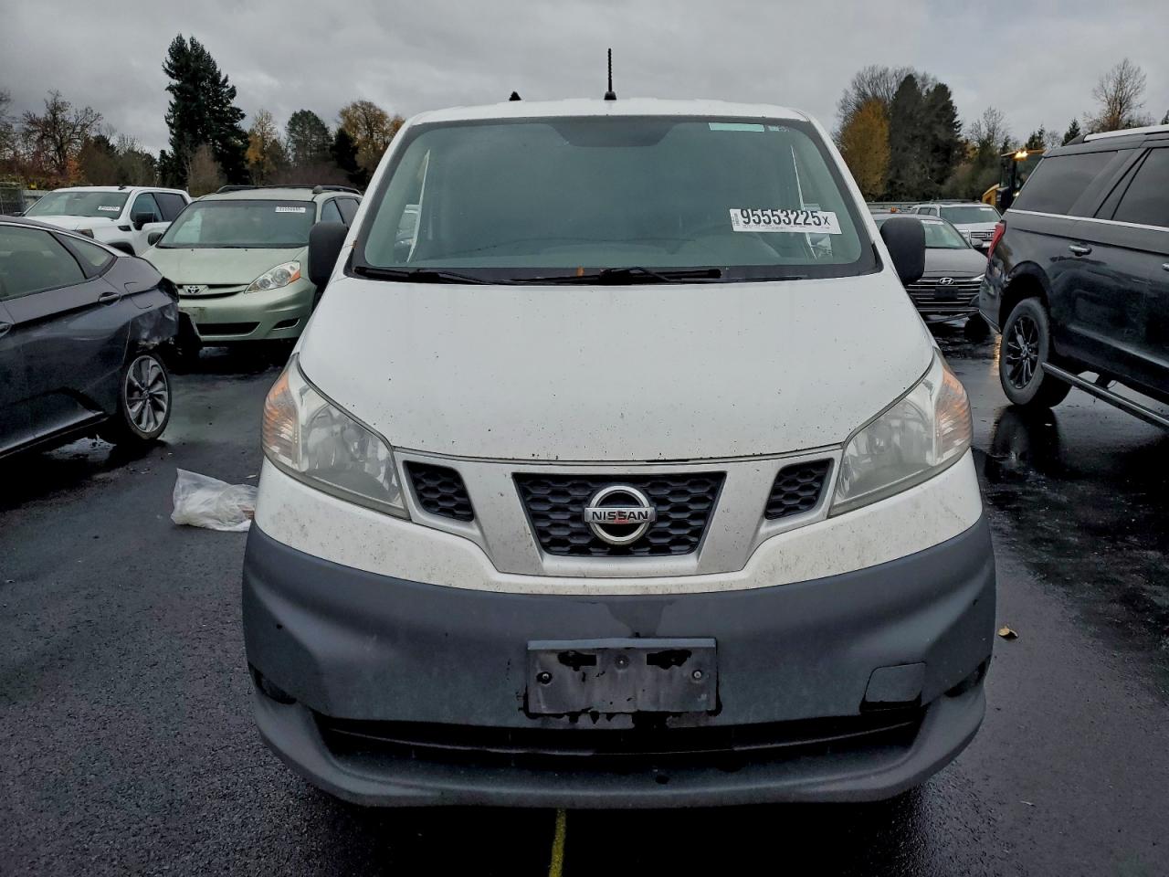 NISSAN NV200 2.5S