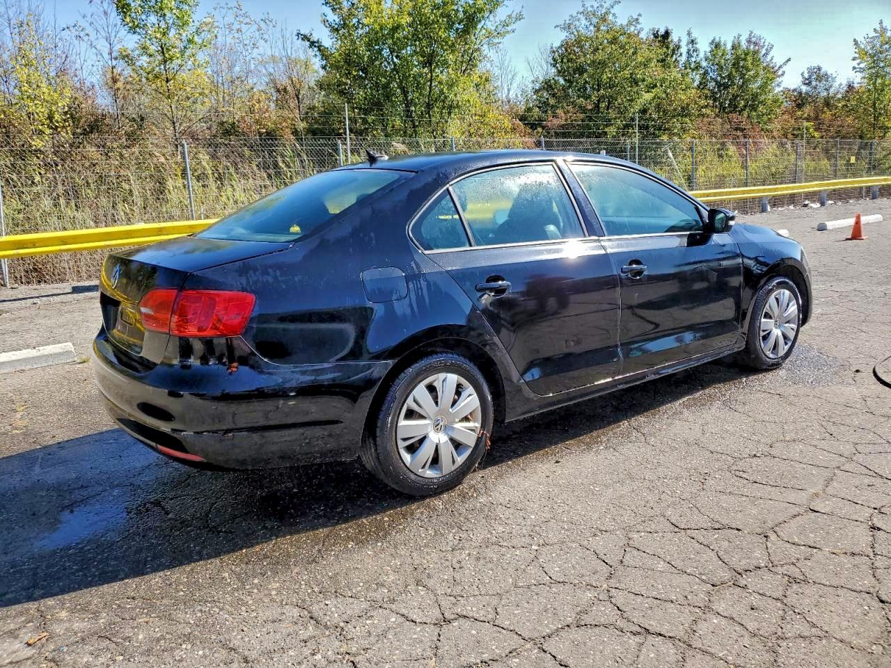 Lot #3311493283 2014 VOLKSWAGEN JETTA SE