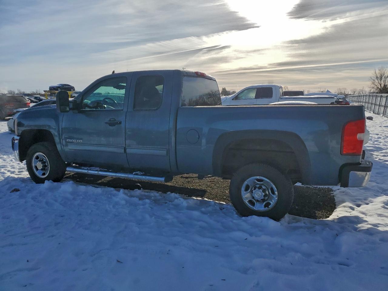 CHEVROLET SILVERADO C2500 HEAVY DUTY LT