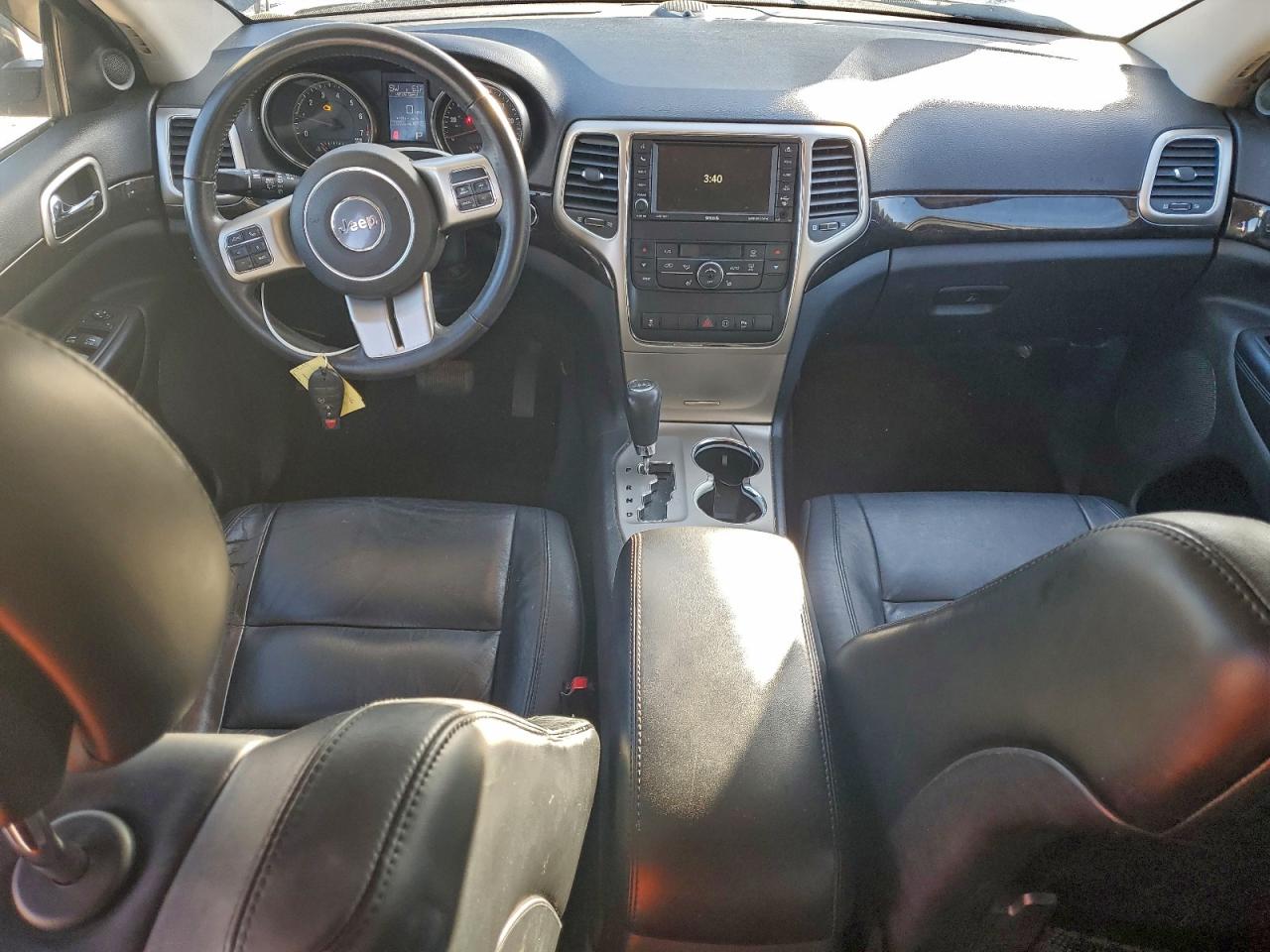 JEEP GRAND CHEROKEE LAREDO