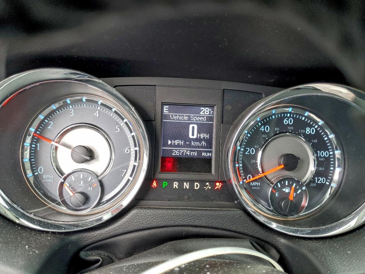 CHRYSLER TOWN & COUNTRY TOURING L