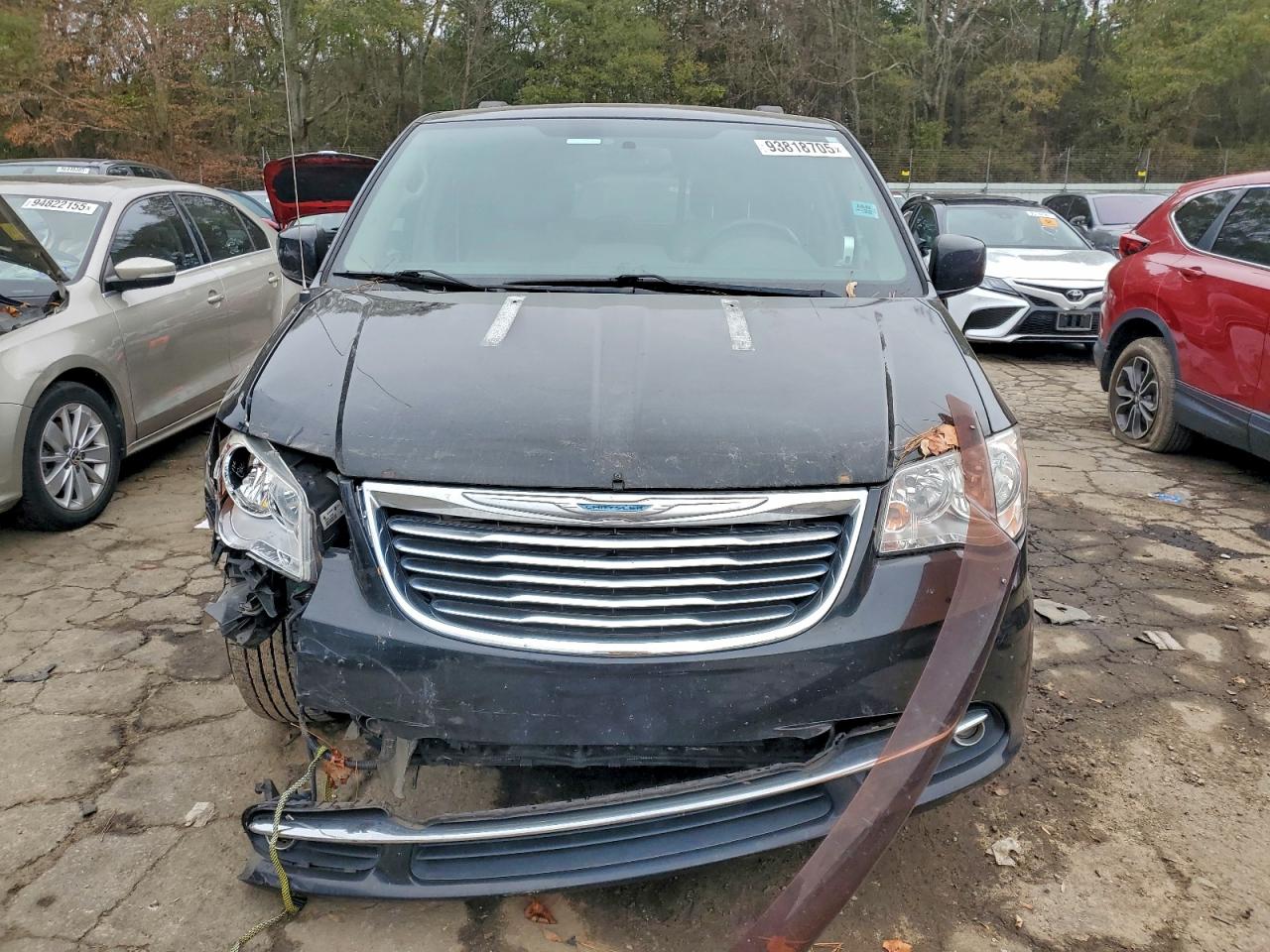 CHRYSLER TOWN & COUNTRY TOURING