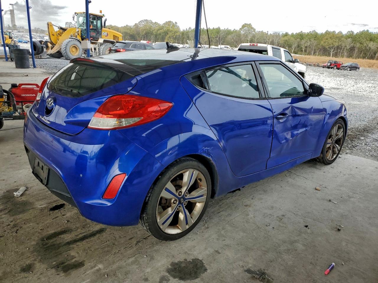 Lot #3308315158 2013 HYUNDAI VELOSTER