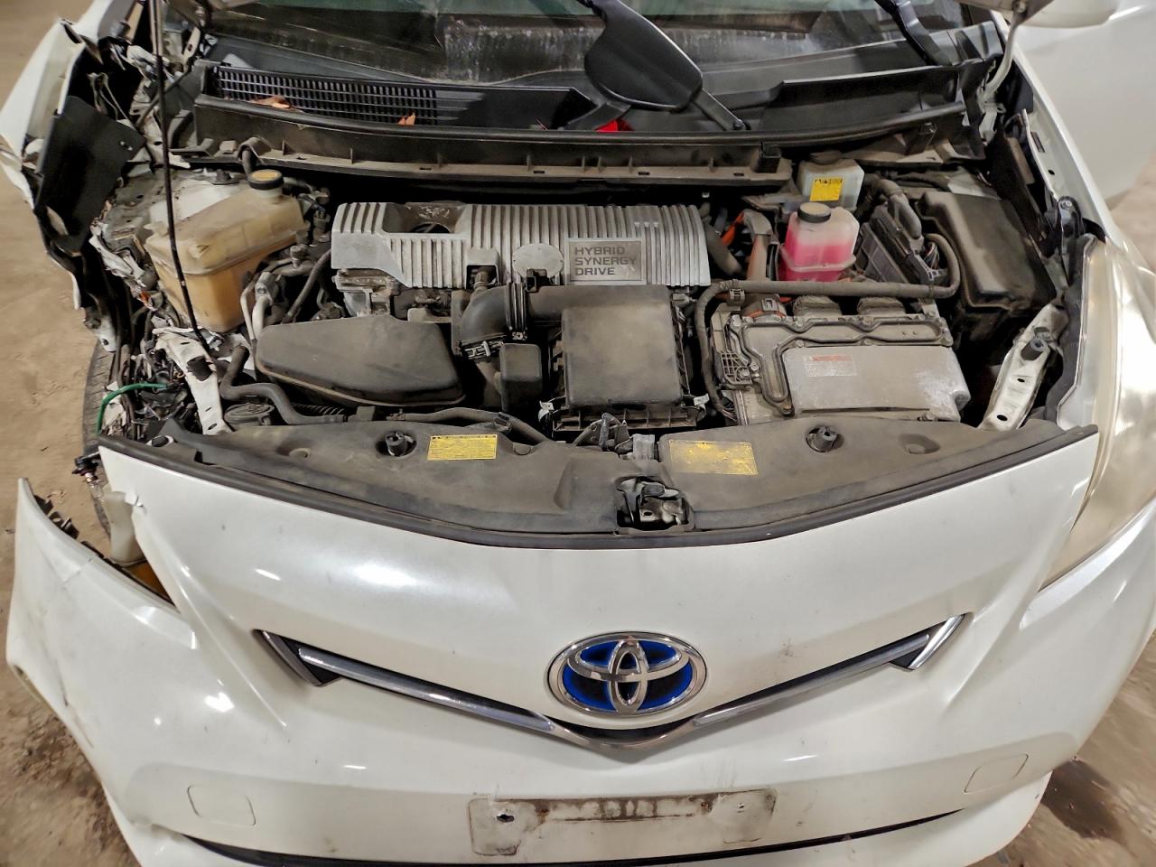 Lot #3311719251 2012 TOYOTA PRIUS V