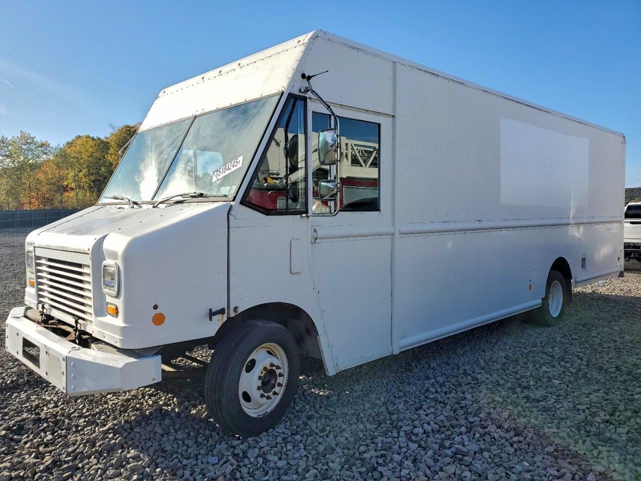 Lot #3305383311 2013 FORD F59