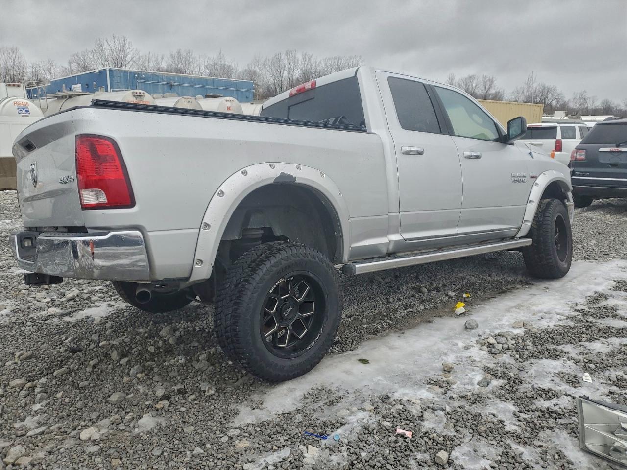 RAM 1500 SLT