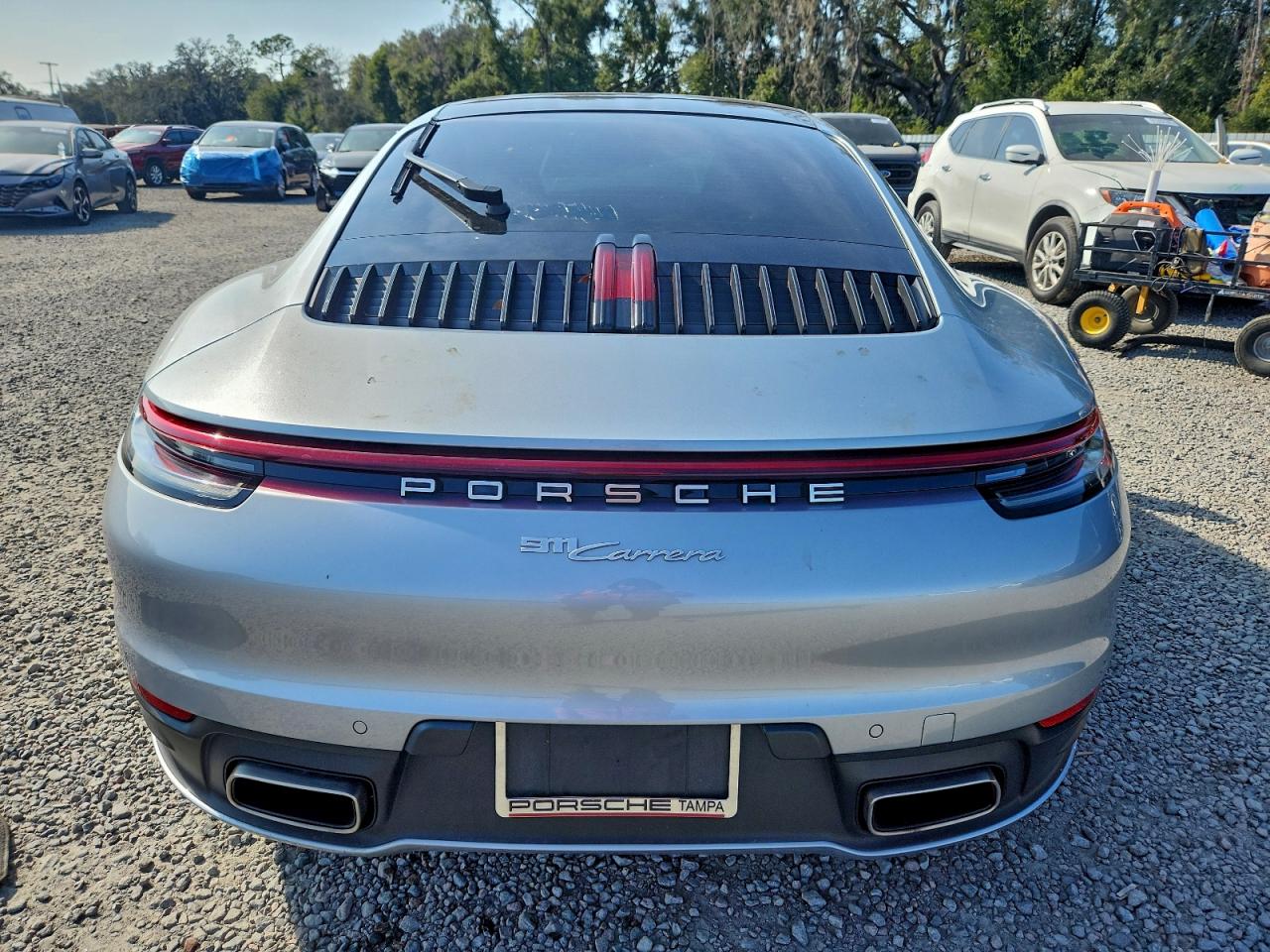 PORSCHE 911 CARRERA