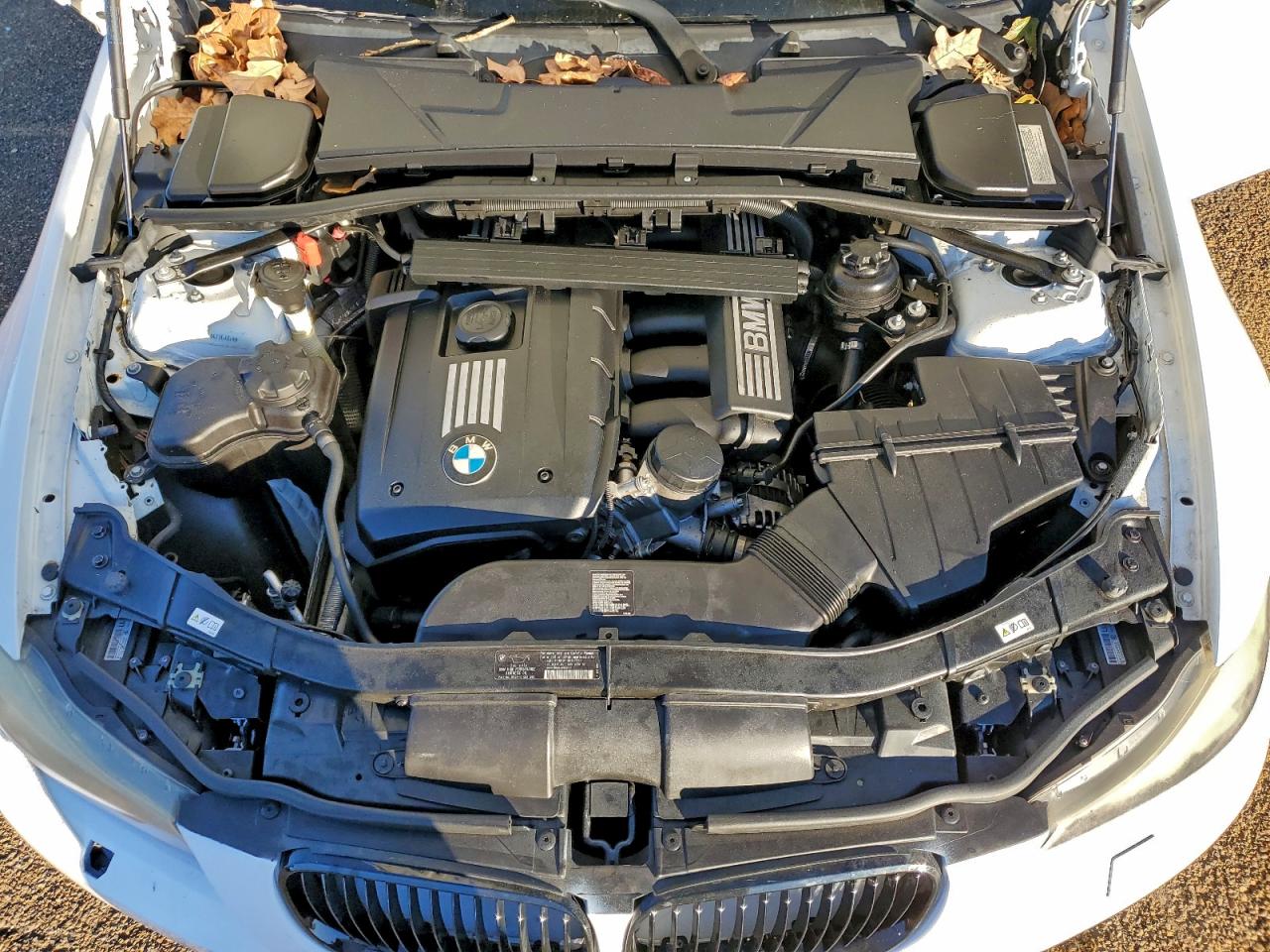 Lot #3311453255 2011 BMW 328 XI