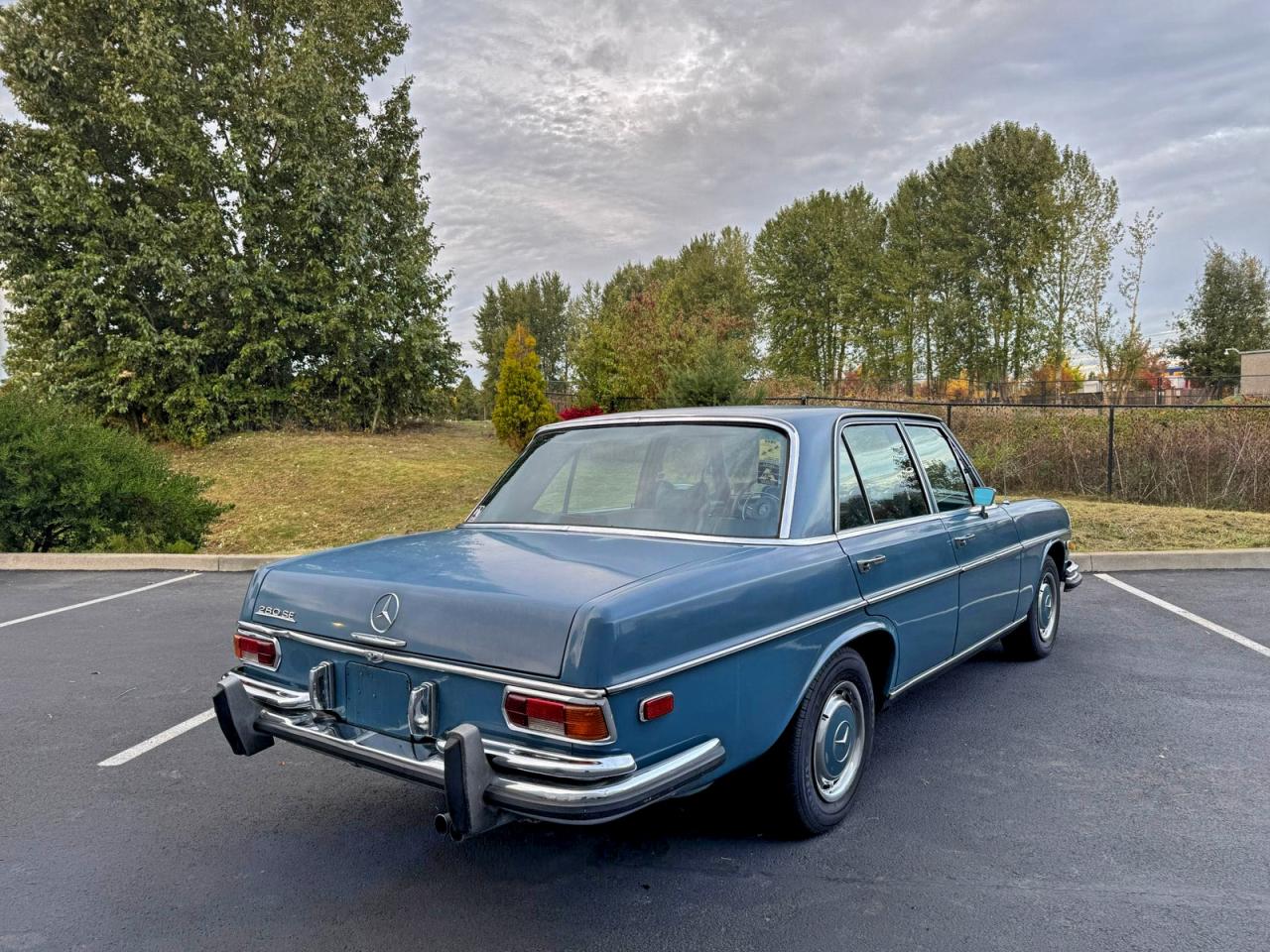 Lot #3305289308 1972 MERCEDES-BENZ 280 SE