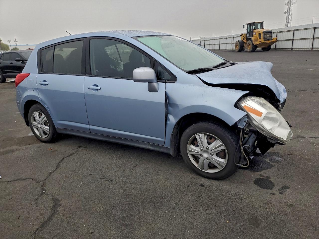Lot #3318015496 2011 NISSAN VERSA S